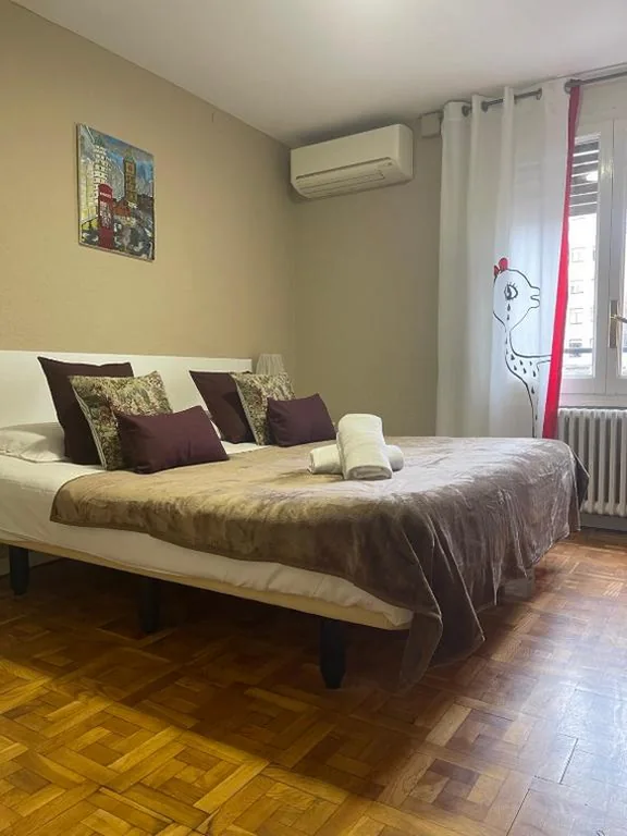 Habitación Doble con baño compartido — Somnio Hostels