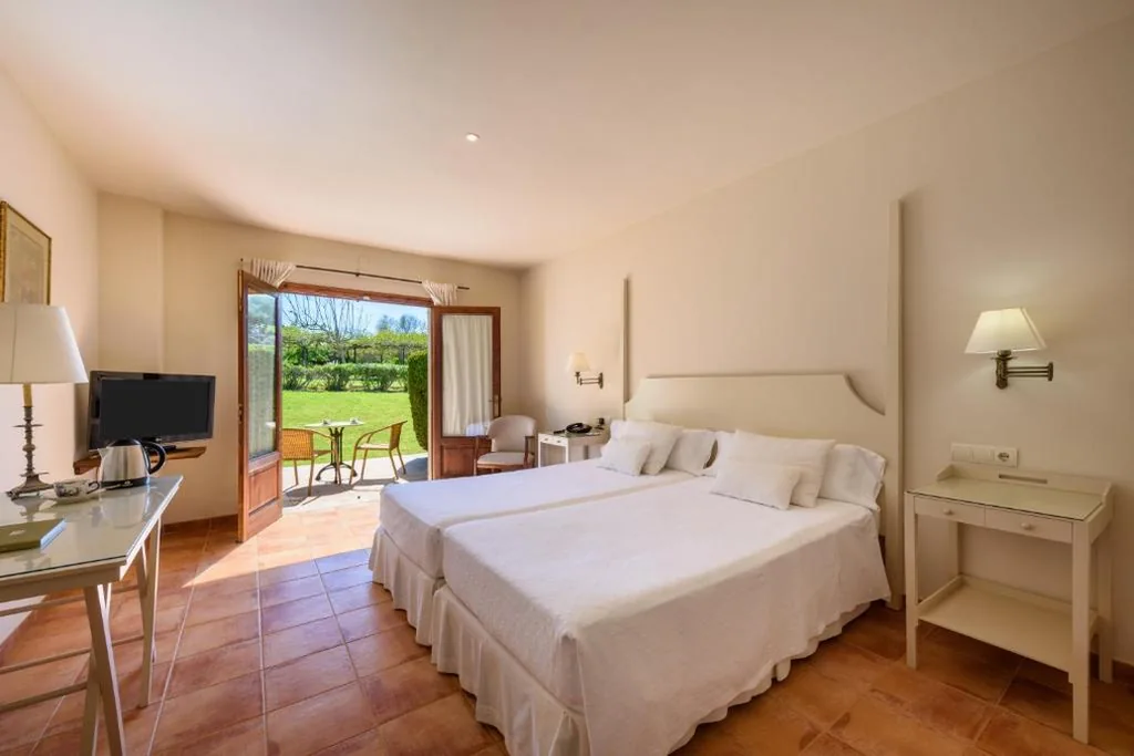 Superior-Doppelzimmer (2 Erwachsene + 1 Kind) — Son Corb Boutique Hotel