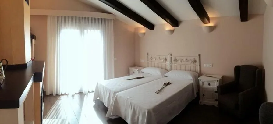 带私人浴室的双人间（1张或2张床） — Spa Complejo Rural Las Abiertas