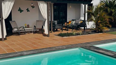 Spacious Modern Villa with Free Heated Pools & Sunny Terrace - Casa Del Sol Naciente — Foto 11
