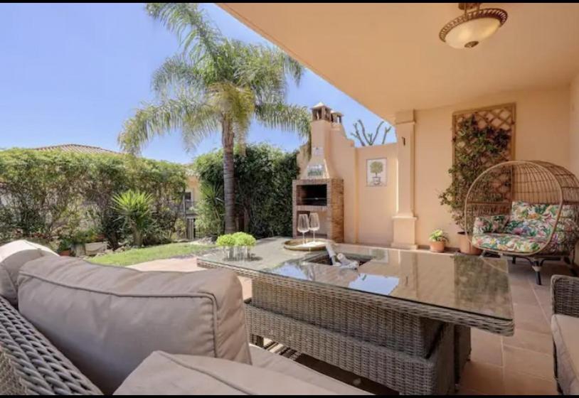 Spacious Villa Flamenco Riviera Del Sol