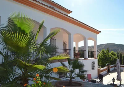 Spacious Villa with Exceptional Views in Malaga — photo 11