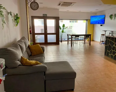 Spanglish Hostel Benidorm — photo 11