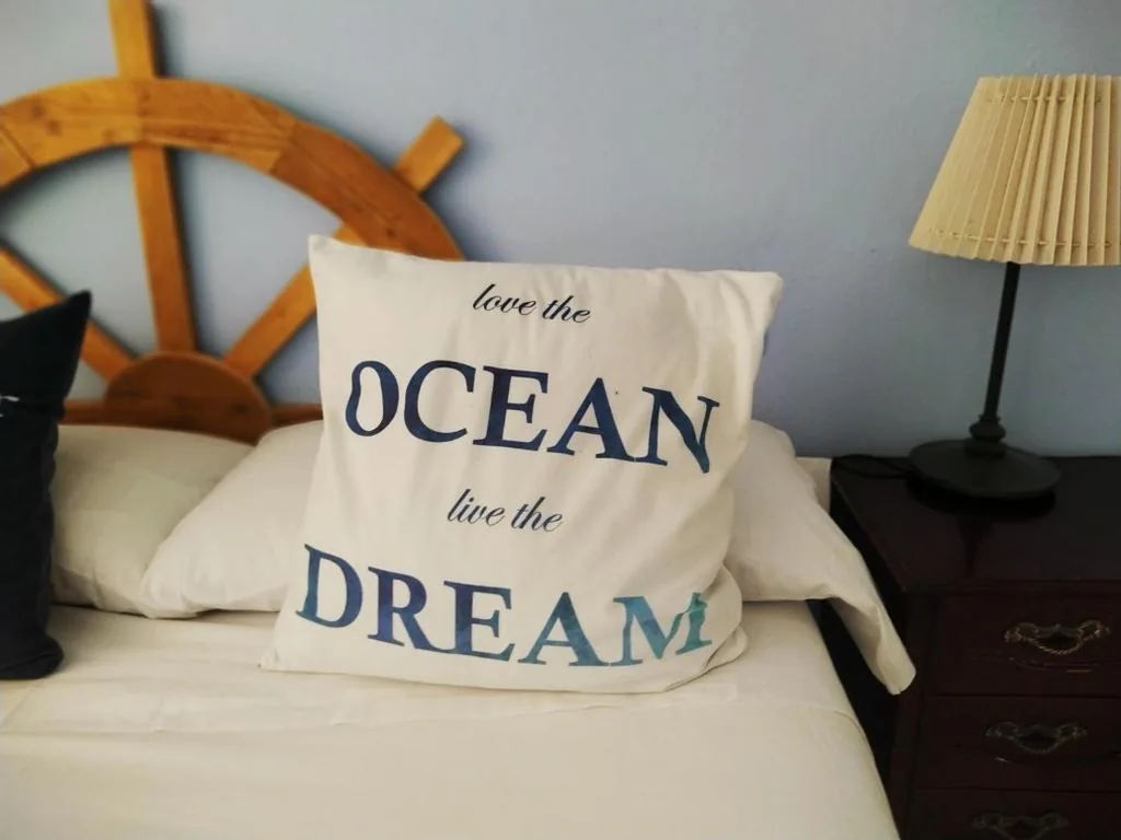 Camera doppia con bagno privato — Spanish Galleon Lodge