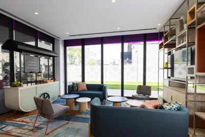 Spark By Hilton Madrid Alcala — foto 4