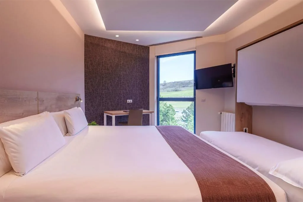 Camera tripla — Spirit Hotel Ciudad de Burgos