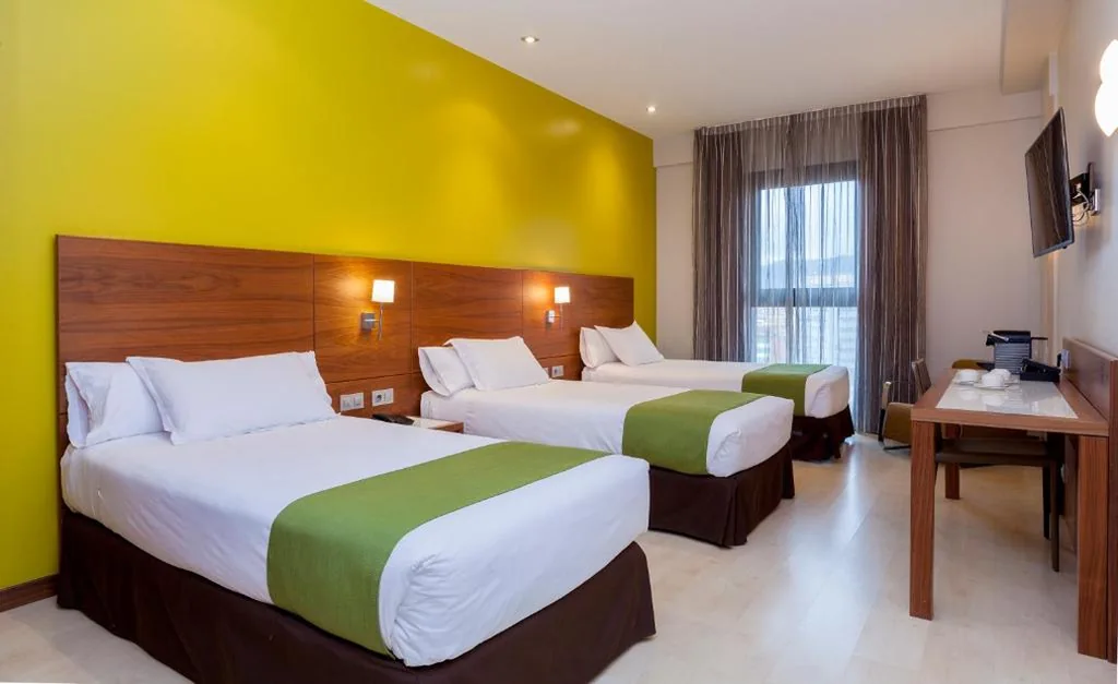 プレミアムトリプルルーム - ベッド3台 — Spirit Hotel Gran Bilbao