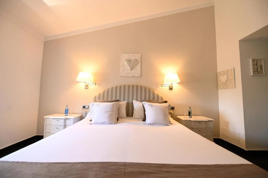 Double Room with Private Bathroom — Stadthotel Santanyi