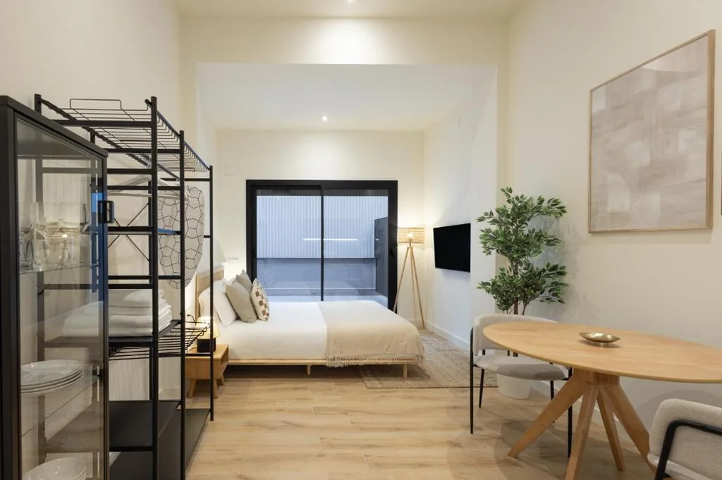 Apartment mit Innenhof — Stay Unique Apartments Font L'Hospitalet
