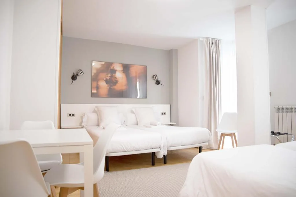 Standard-Vierbettzimmer — Stellae Luscofusco