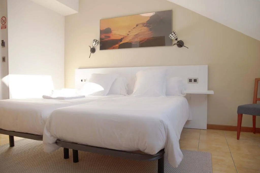 Doppelzimmer – 2 Betten — Stellae Luscofusco