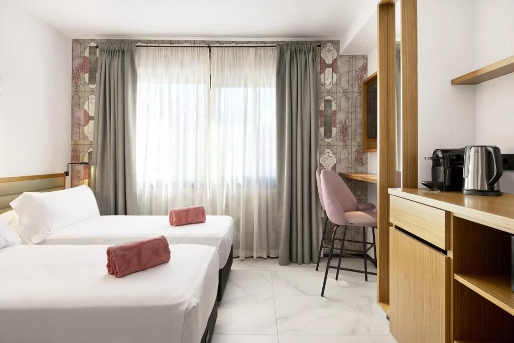 Camera Doppia Standard — Stic Urban Hotel & SPA