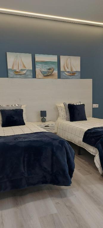 Stone House, Ocean Room
