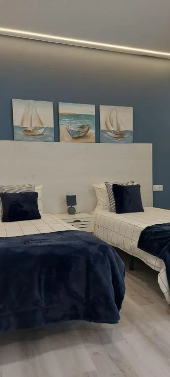 Stone House, Ocean Room — photo 6