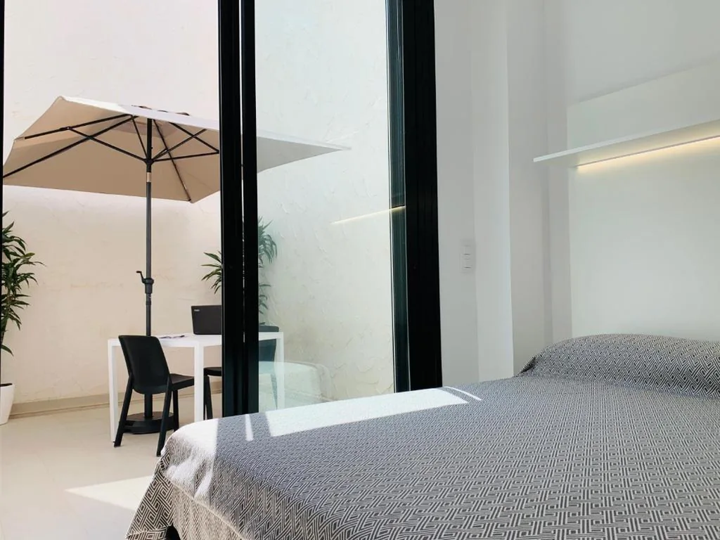 Monolocale con terrazza — STUDIO Palomar - PalomarGroup