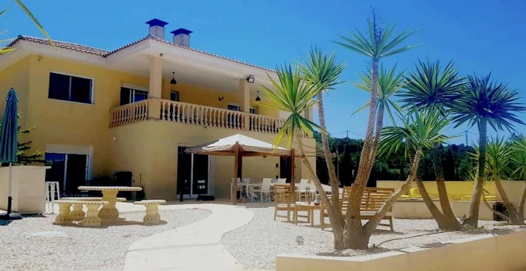 Villa — Stunning 3 bedroom rural apartment near Pinoso