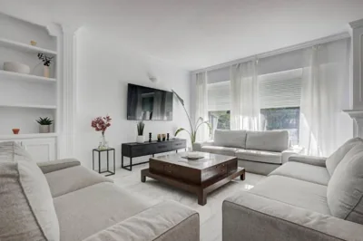 Stunning 5 Bedroom Villa in Puerto Banus with Pool — foto 12