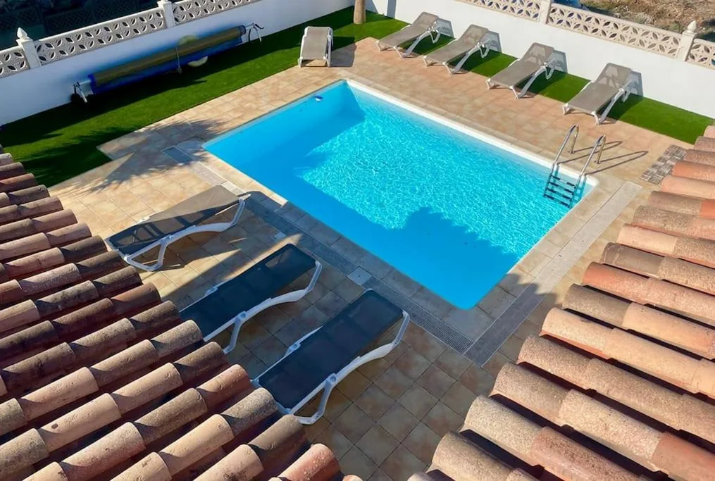 Stunning Villa Amanecer