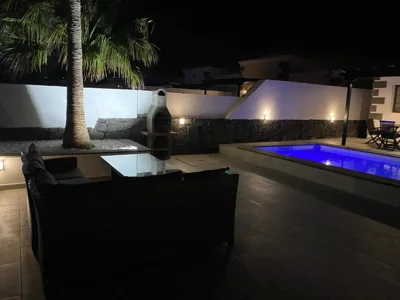 Stunning Villa Arabella - Heated Pool - BBQ - Amazing Terrace - Playa Blanca — Foto 11