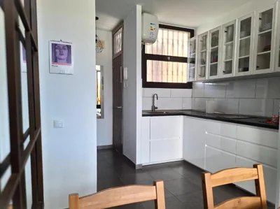 Stylish 2-Bedroom Apartment Yumbo — 写真 11