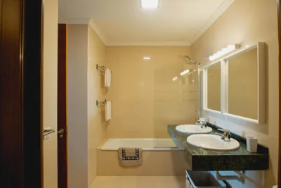 Stylish 6 Bedroom Villa Princesa - Heated Pool - Near Beach & Waterparks — foto 3