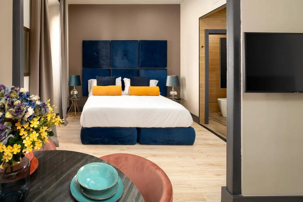 Suite — SUITE 1907 GIJON