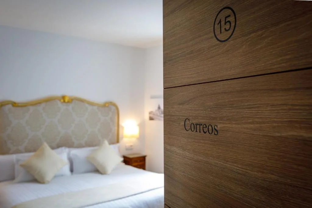 Habitación Doble Deluxe - 1 o 2 camas — Suite Home Pinares