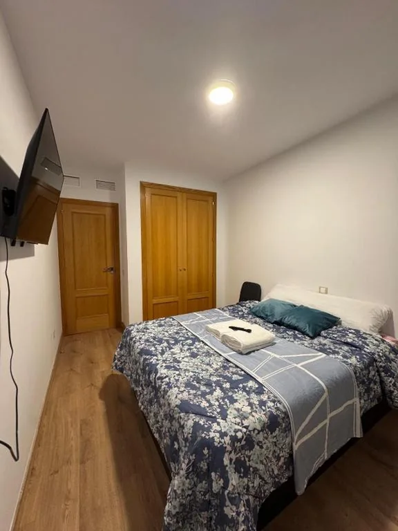 Standard-Doppelzimmer mit Gemeinschaftsbad — suite zapata Madrid