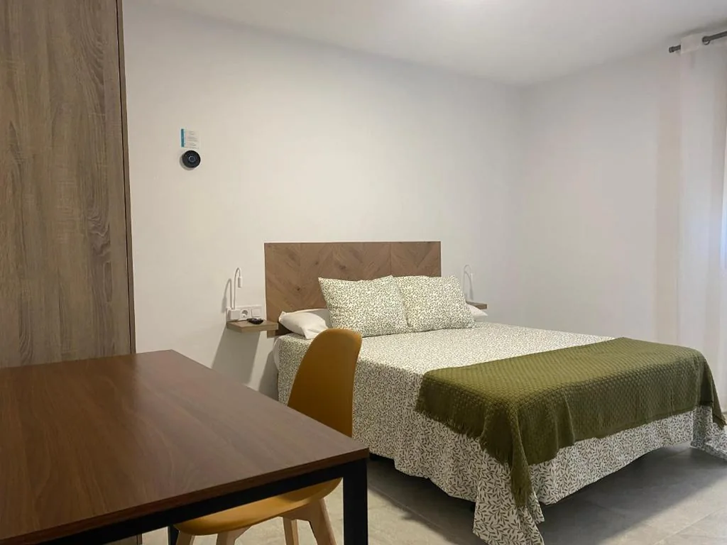 Tweepersoonskamer — Suites Benalup Centro