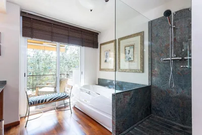 Suites del Mar Fenals Apartments — 写真 6