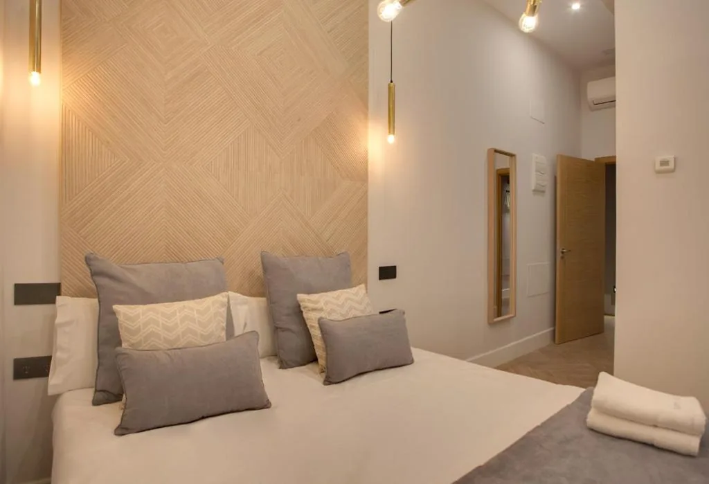 Barrierefreies Doppelzimmer für Personen mit eingeschränkter Mobilität — SUITES YOU Soho