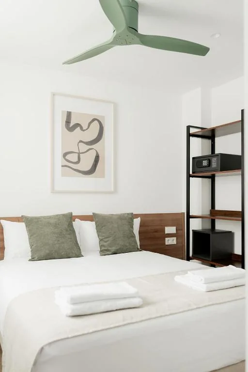 SuiteStays Marino Albesa - Ayora, Valencia
