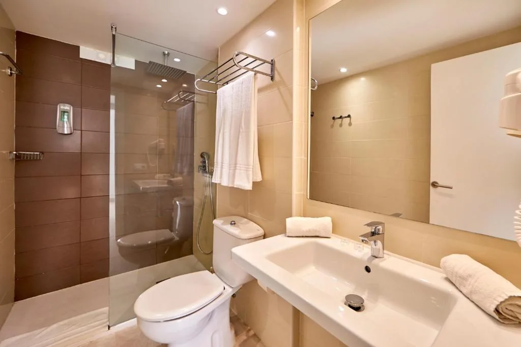 Appartamento con 1 camera da letto, vista mare e terrazza — Sun Beach