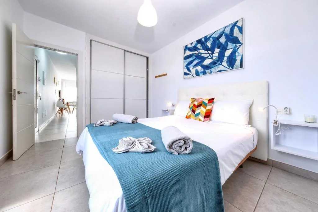Sun Glow Senator-pool view