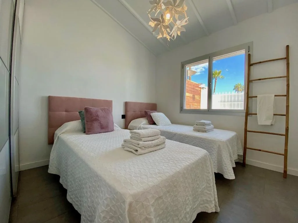 Sun golf house