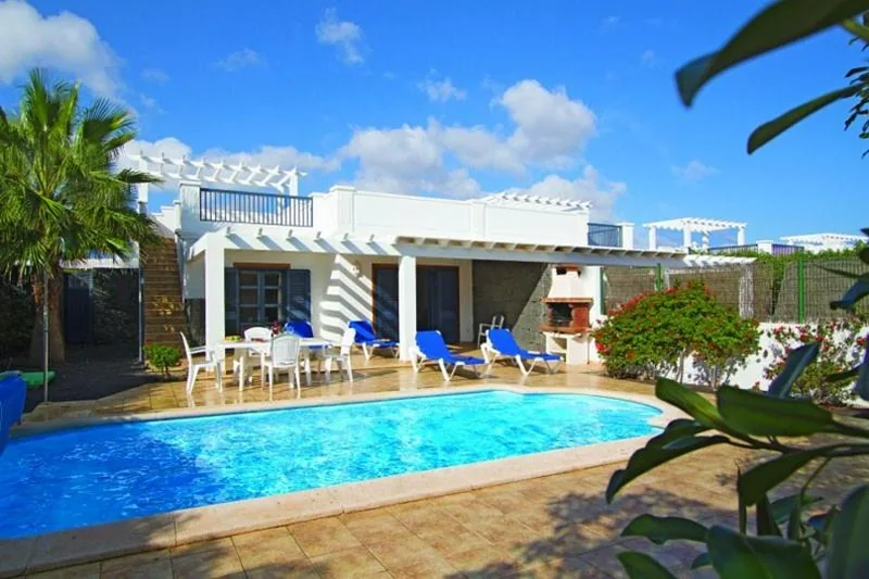 Villa con 2 camere da letto e piscina privata — Sun Grove Villas & Spa