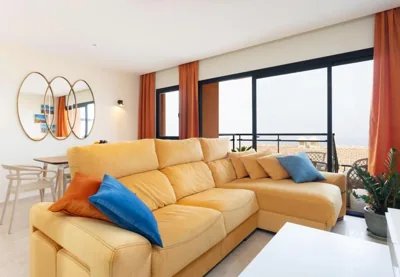 Sunny Castillo Apartment — photo 11