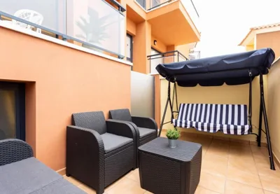 Sunny Castillo Apartment — photo 12
