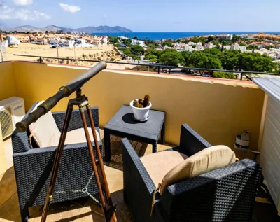 SunRise Den, a pie de playa, vista al mar y piscina — foto 6
