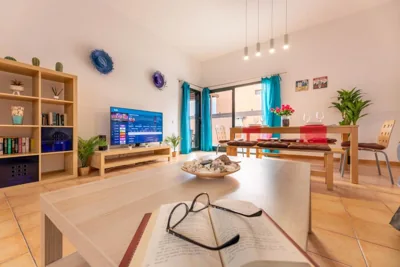 Sunrise Surf House, Big Garden, Hot Tub, Parking, super-fast free Wi-Fi — foto 11