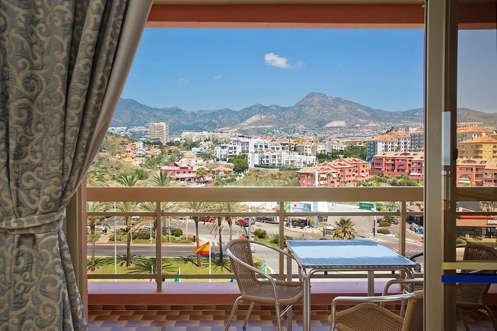 Appartement met 2 slaapkamers en uitzicht op de bergen — Sunset Beach Club Hotel Apartments