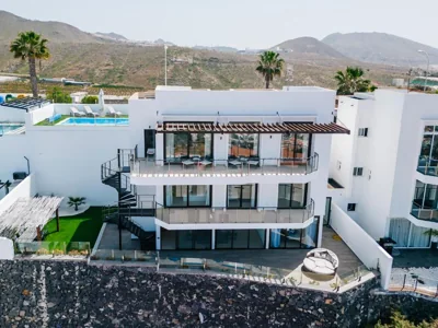 Sunset White Villa - Ocean view, Jakuzzi, Heated Pool, Air-conditioning, Grill — foto 7