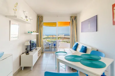 Suntower Arona - Seaviews & Pool - next to beach — foto 5