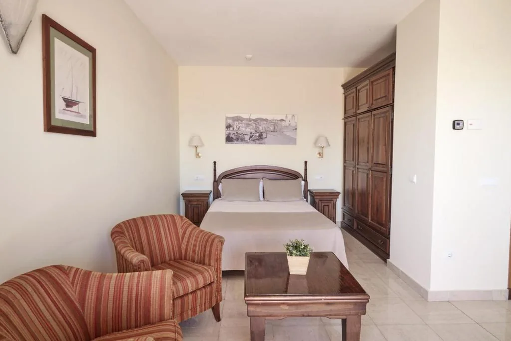 Studio mit Poolblick (2 Erwachsene) — Sunway Playa Golf & Spa Sitges