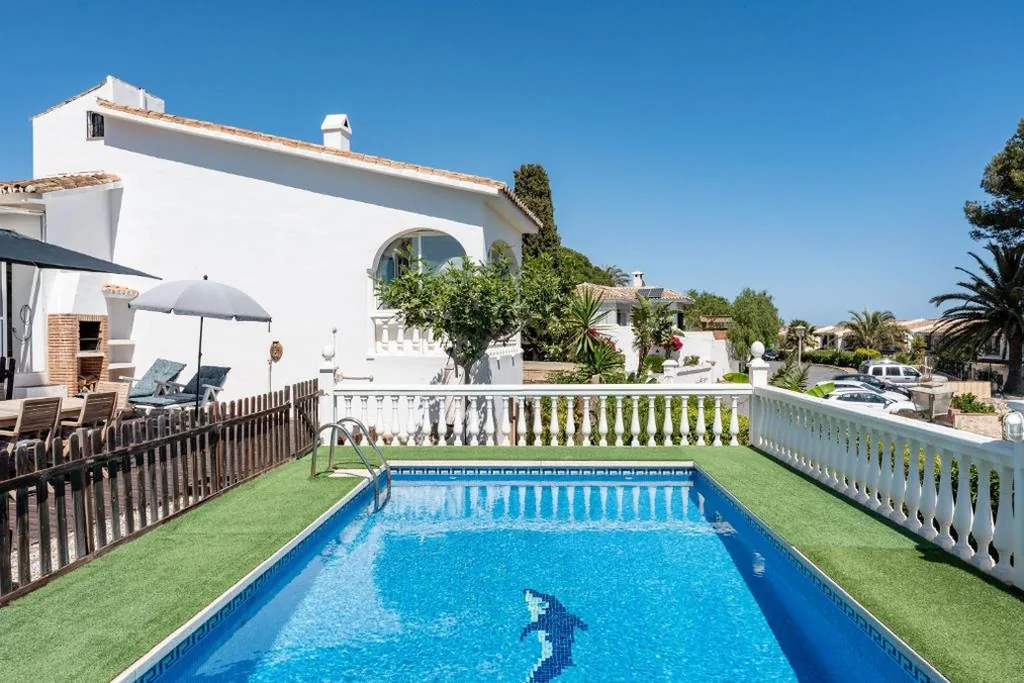 Villa avec vue sur la mer — Superbly situated villa 67