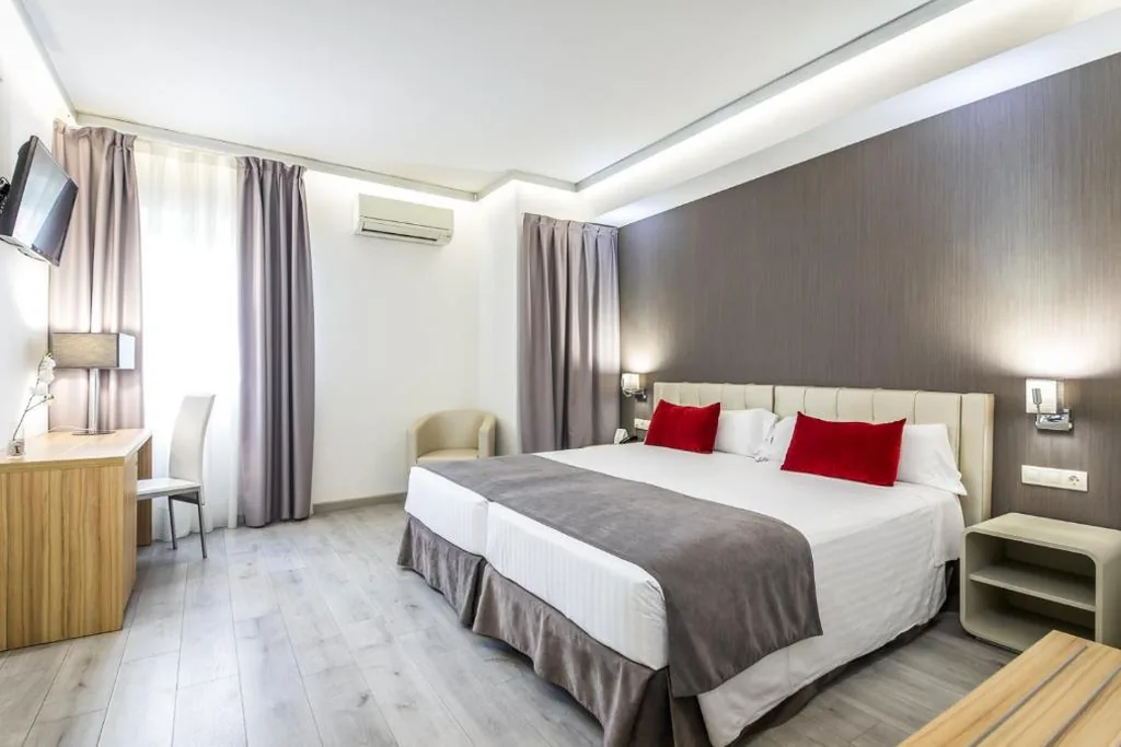 外侧双人间 — Sweet Hotel Renasa
