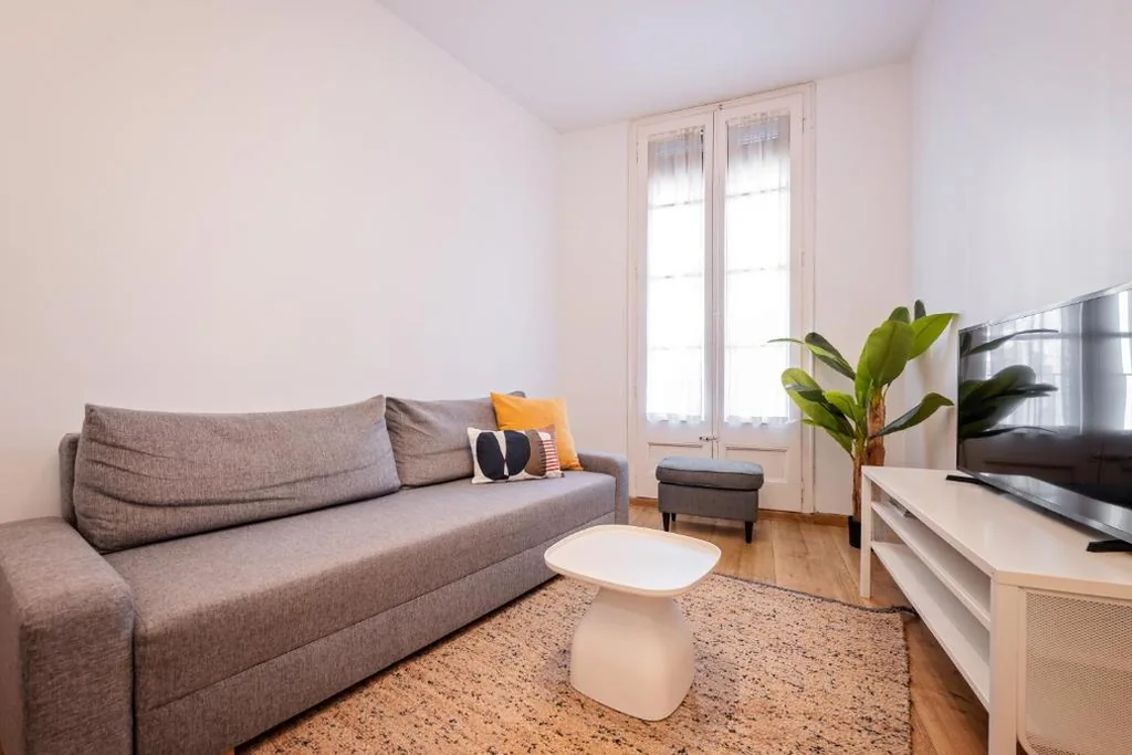 Appartamento con 2 camere da letto — Sweett - Urgell Eixample