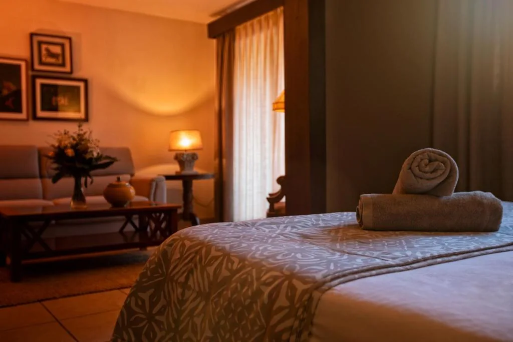 Dreibettzimmer — SWISS MORAIRA HOTEL - Adults only