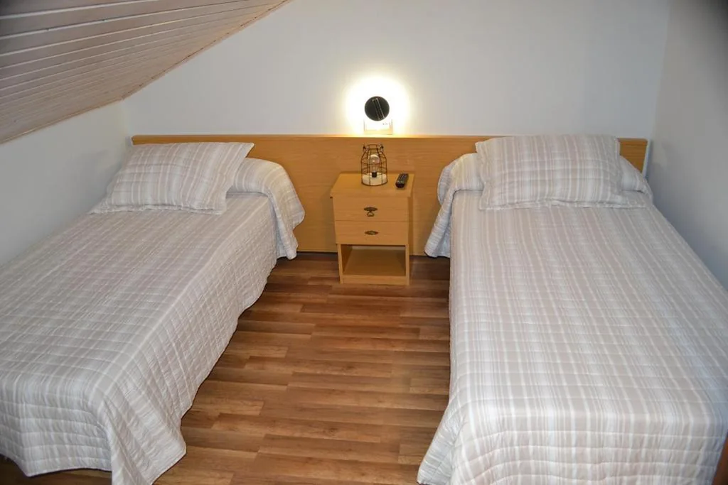 Quarto Duplo com 2 camas — Taberna de Tresviso
