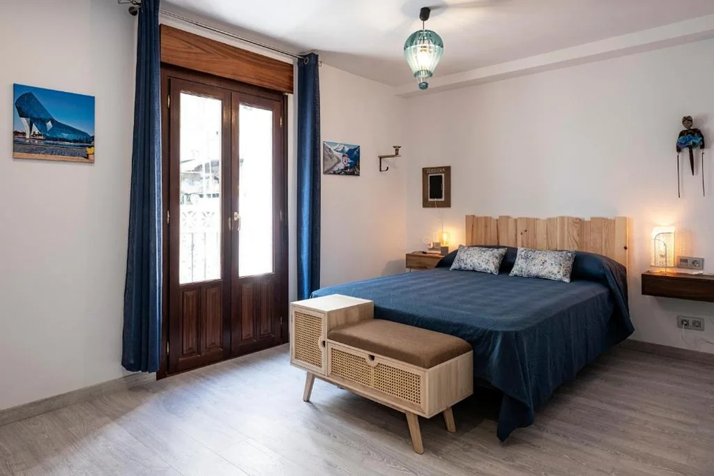 Habitación Doble — TaDawn Literary